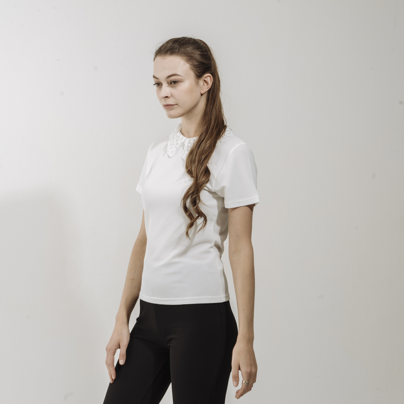 977640_whtie (2).jpg