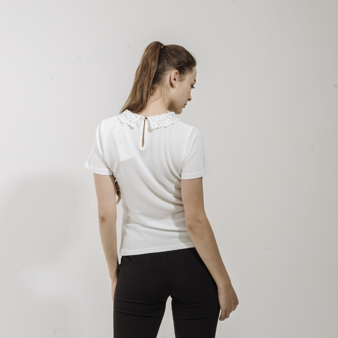 977640_whtie (7).jpg