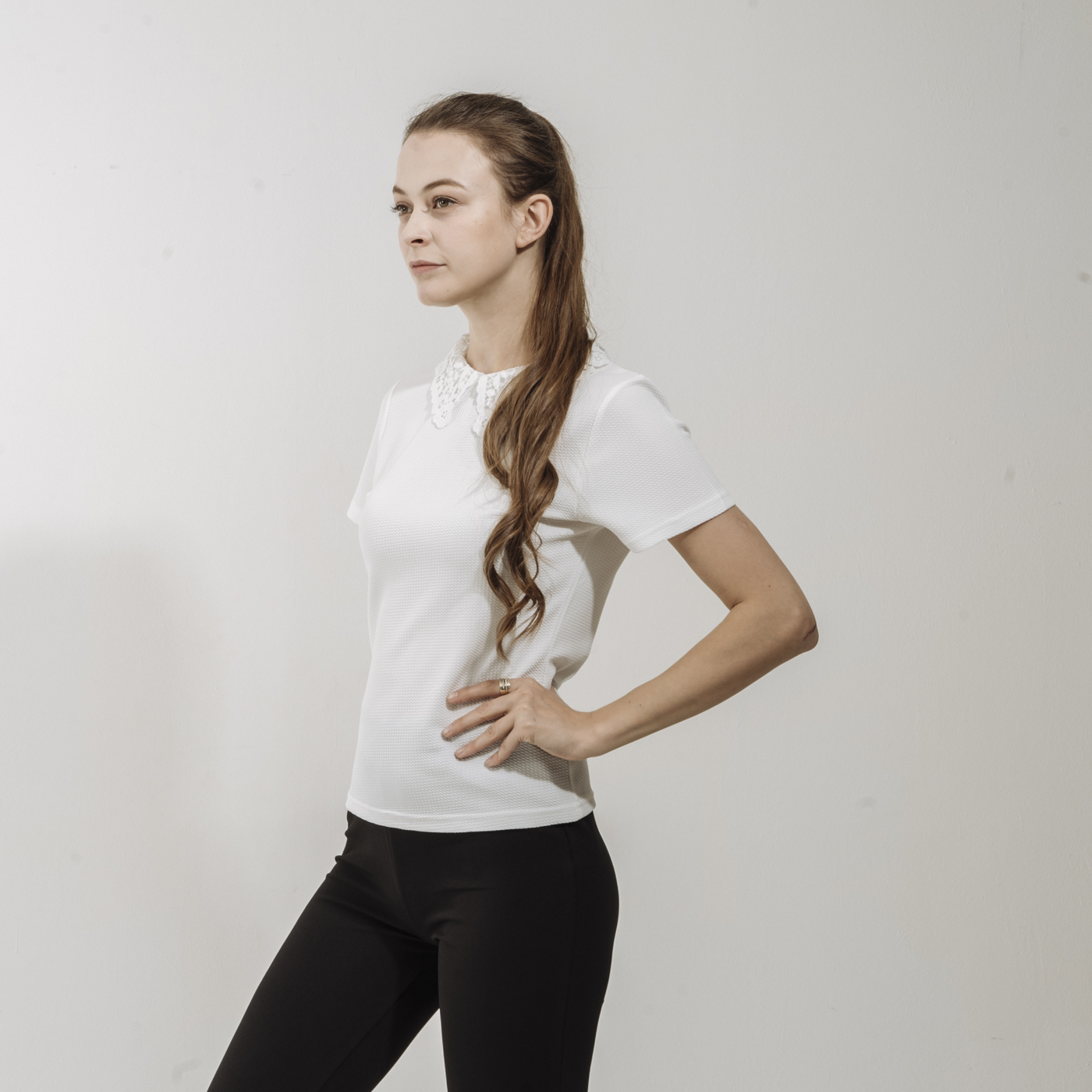 977640_whtie (3).jpg