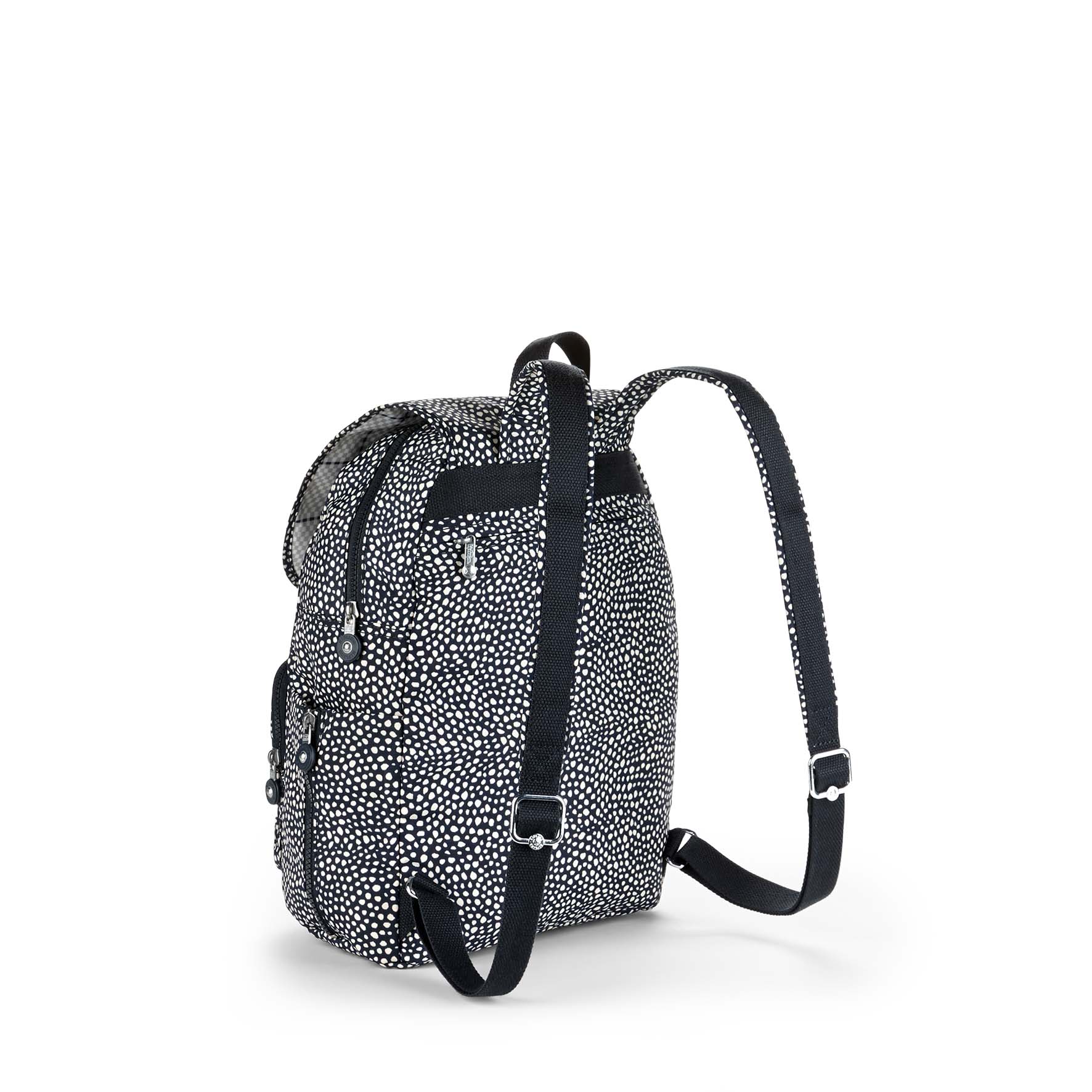 CAYENNE_Dot Dot Dot(DDD) (2).jpg