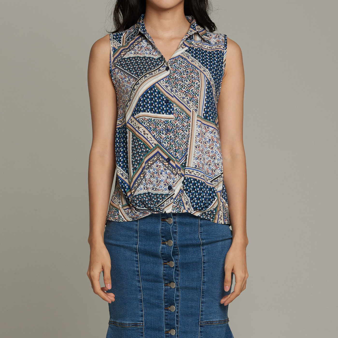 551880-black (1).jpg